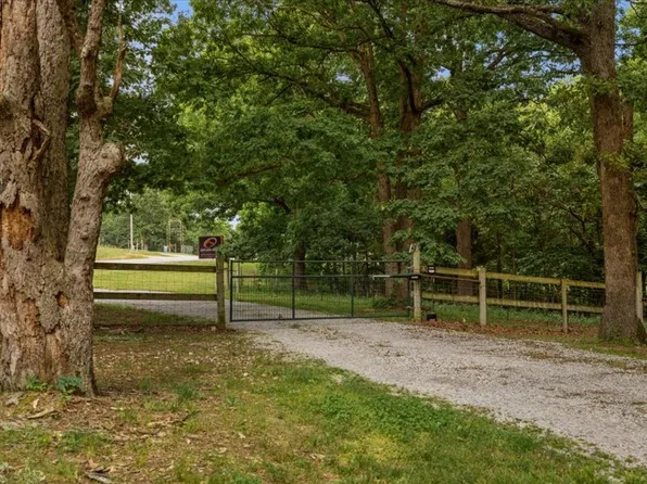 15550 102nd Hwy, Decatur, AR 72722