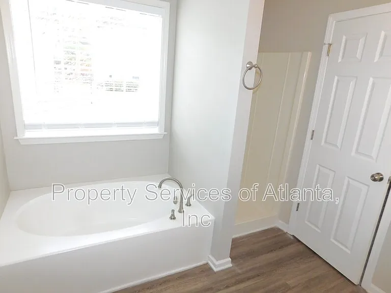 6431 Shadow Ct — Photo 21