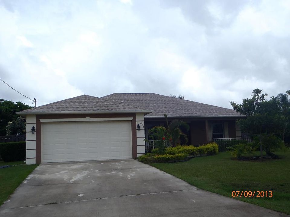 1st image of 887 SW Koler Ave