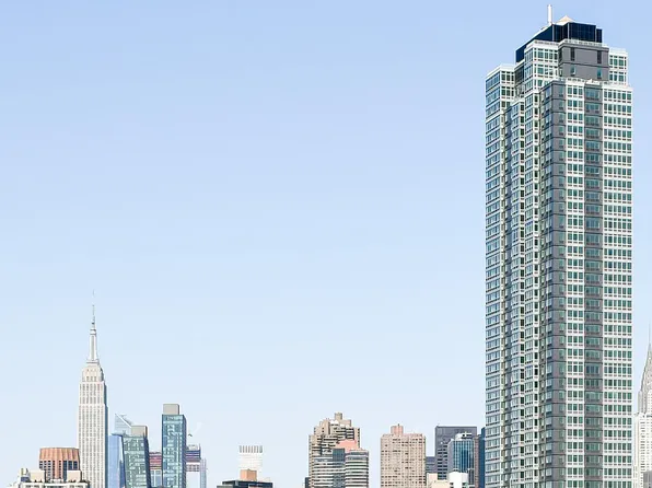 5241 Center Blvd, Long Island City, NY