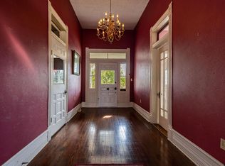 705 Sycamore St, Mineola, TX 75773