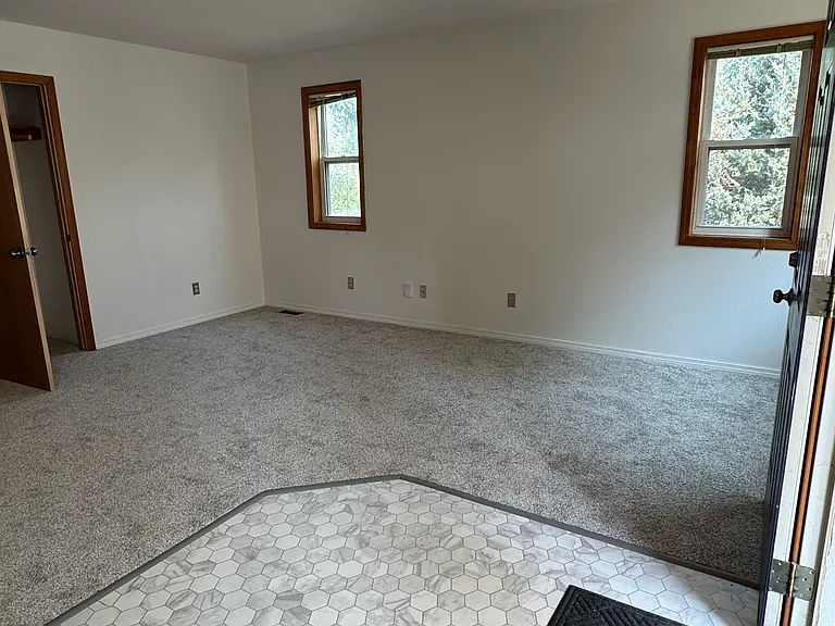 1627 Poplar St #1 — Photo 1