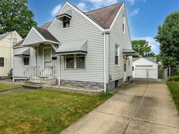 1636 Redwood Ave, Akron, OH 44301
