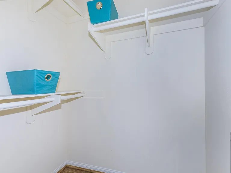 Walk In Closet