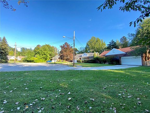 2nd image of 19730 Upper Terrace Dr