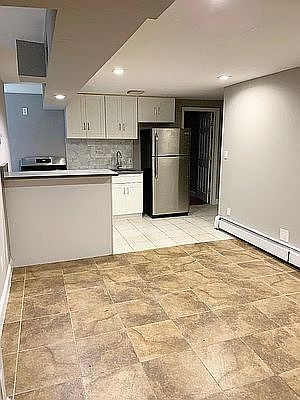 1st image of 70 Pinehurst Ave #B
