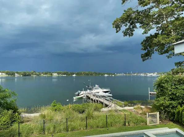 20 Whalers Walk, Sag Harbor, NY 11963