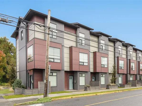 545 Jubilee St #1, Duncan, BC V9L 1X3