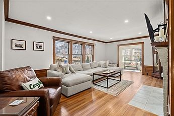 1st image of 18 Fairfax Rd #1