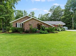 137 Avondale Rd, Greenwood, SC 29649