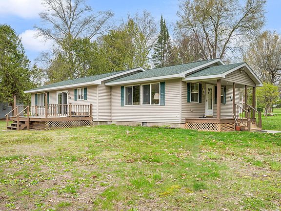 3rd image of 17113 Rapids Dr