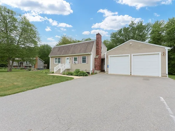 421 Gray Ter, Dighton, MA 02715