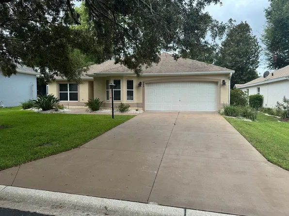 509 Loma Paseo Dr, Lady Lake, FL 32159