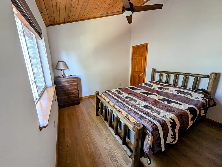 Upstairs bedroom with queen bed