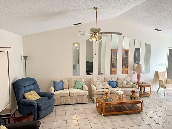 2nd image of 2508 Blossom Lake Dr