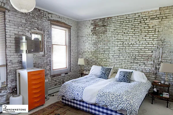 Sold by Brownstone Real Estate | media 14