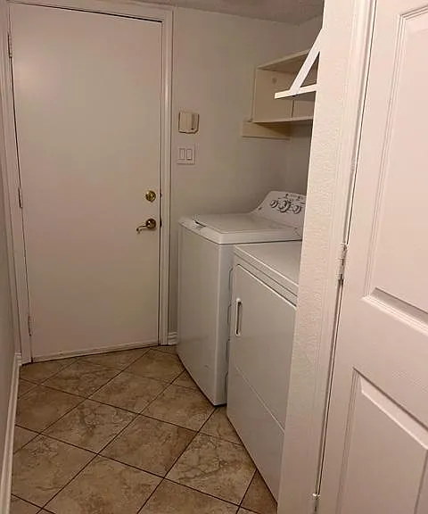 5232 Goodman Dr — Photo 11