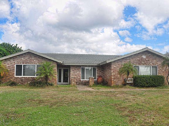 4th image of 3843 Sherwood Blvd
