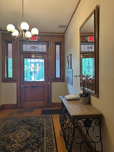 1 bed, 555 sqft, $1,500 — Photo 3