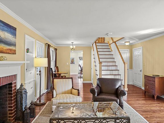 4th image of 47 Orchard Dr