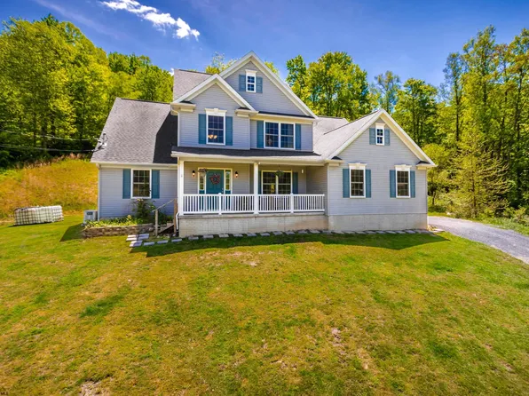 147 Craig Run Rd, Rivesville, WV 26588