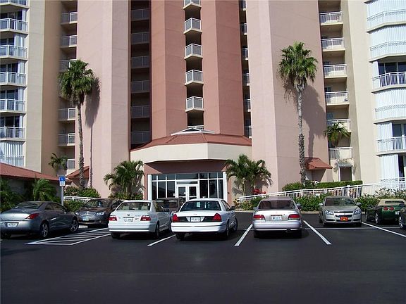 3rd image of 3880 N A1a APT 504