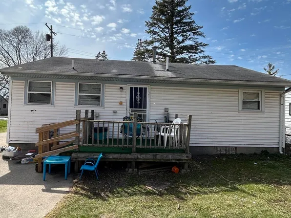 2928 Walters Dr, Saginaw, MI 48601