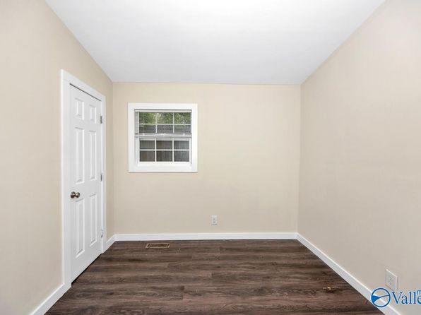 huntsville-alabama-92169894 picture