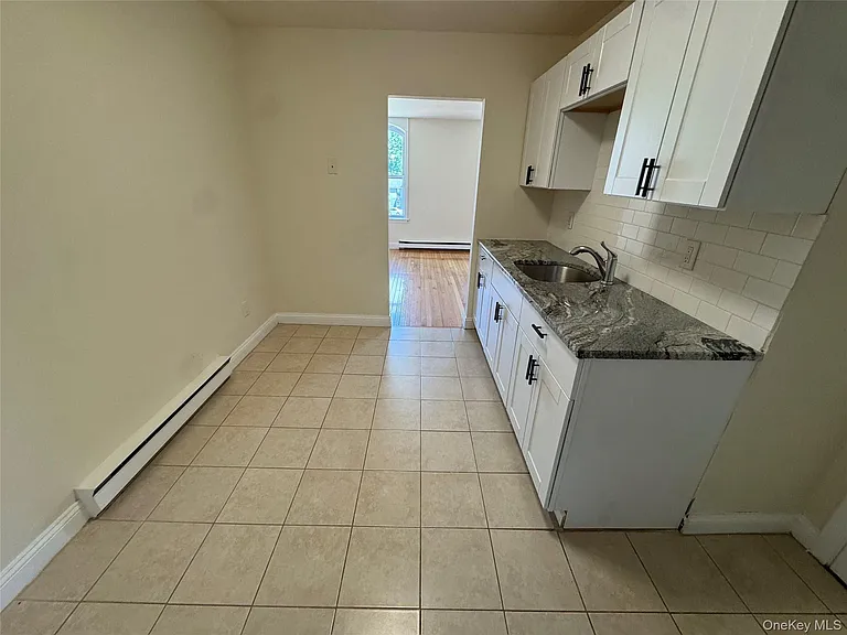 155 Main St #6 — Photo 6
