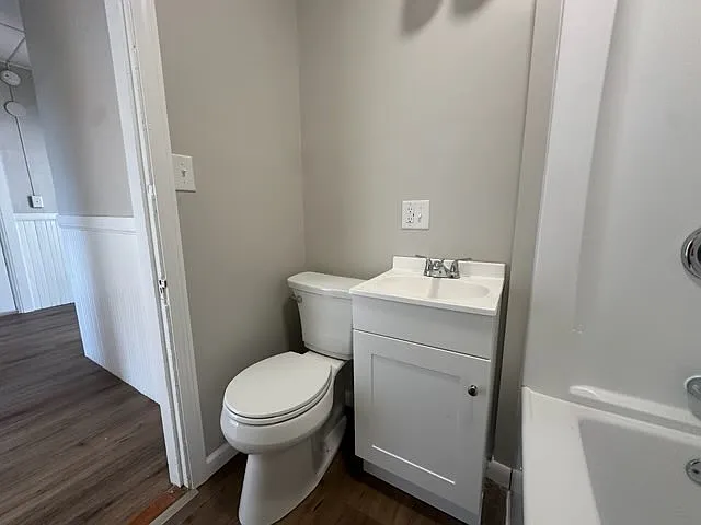 34 Brook St #2W — Photo 9
