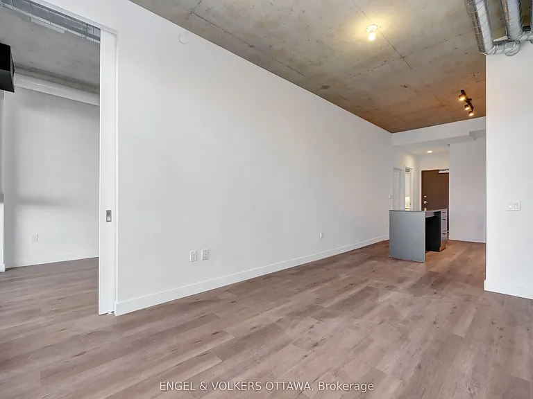 10 James St #206 — Photo 12