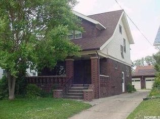 2722 Oak Park Ave, Cleveland, OH 44109