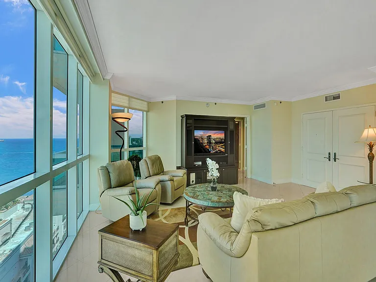 101 S Fort Lauderdale Beach Blvd #1606 — Photo 12