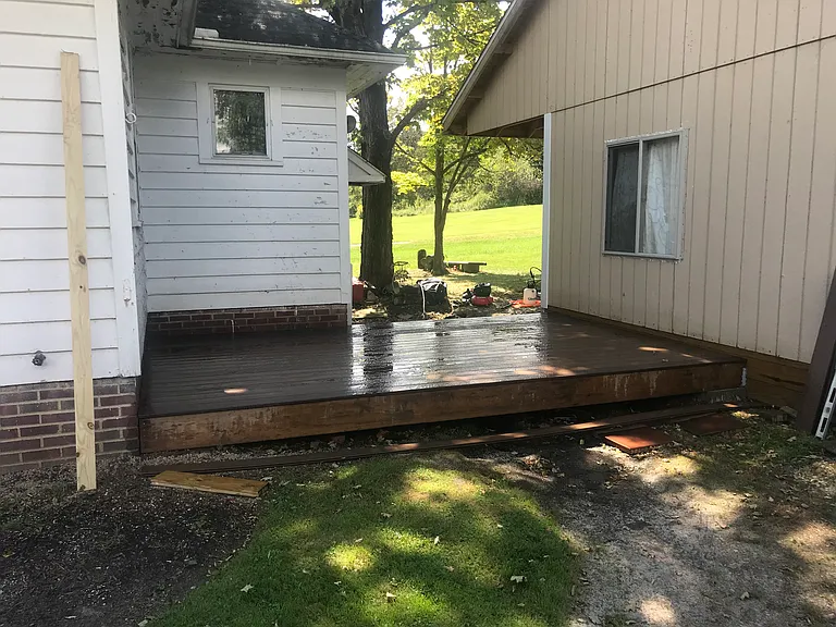 15016 Auburn Rd — Photo 2