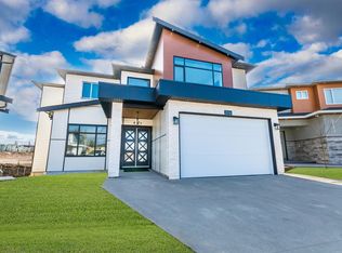 2534 Terminal Ct, Abbotsford, BC V4X0C4