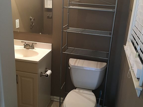 3rd image of 310 Sharondale Rd