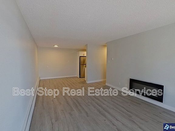 4th image of 10837 117th St NW #104