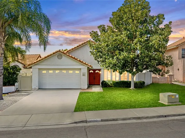 24333 Gitano Dr, Murrieta, CA 92562