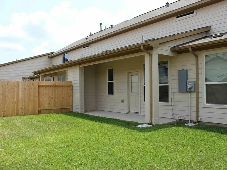 12355 Dona Ln — Photo 7