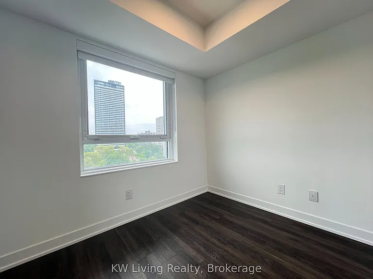 609 Sherbourne St #909 — Photo 10