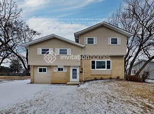 1020 E Palatine Rd, Palatine, IL 60074