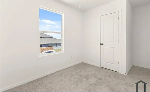 3 bed, 1189 sqft, $1,595 — Photo 4