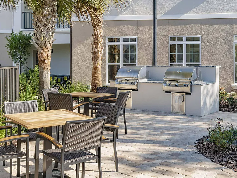 Tuscan Reserve Apartments — Photo 25