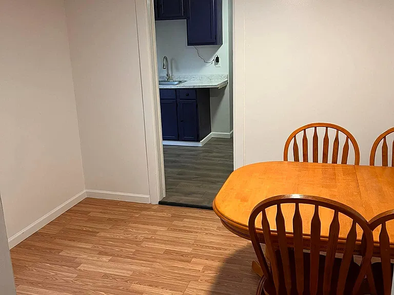 27 Johnston Ave #2 — Photo 6