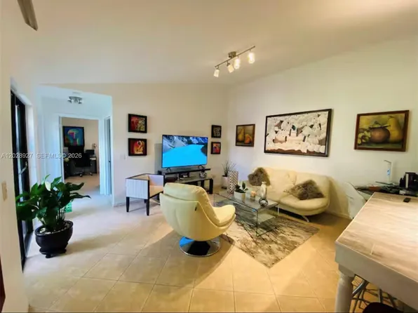 1293 Periwinkle Pl, Wellington, FL 33414