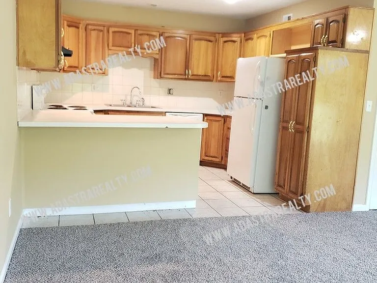 126 S Julia St — Photo 10