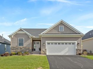 750 Crossroads Ct, Chanhassen, MN 55317