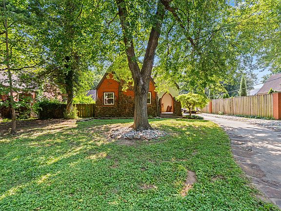 2nd image of 1710 S Kimbrough Avenue
