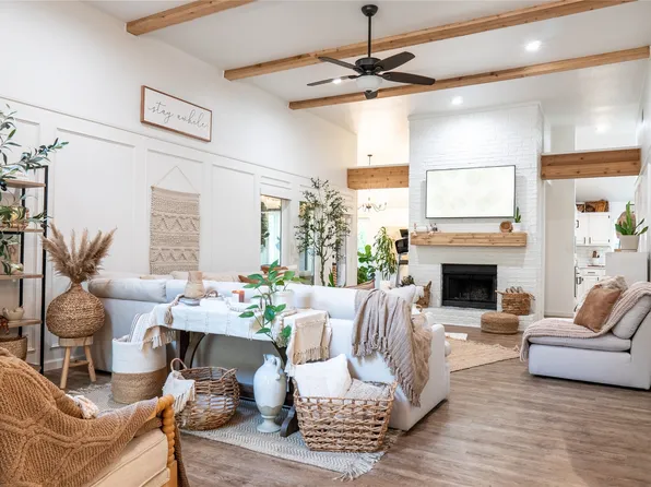 6702 Saddle Ridge Rd, Arlington, TX 76016