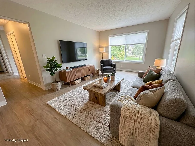 EastPointe — Photo 39